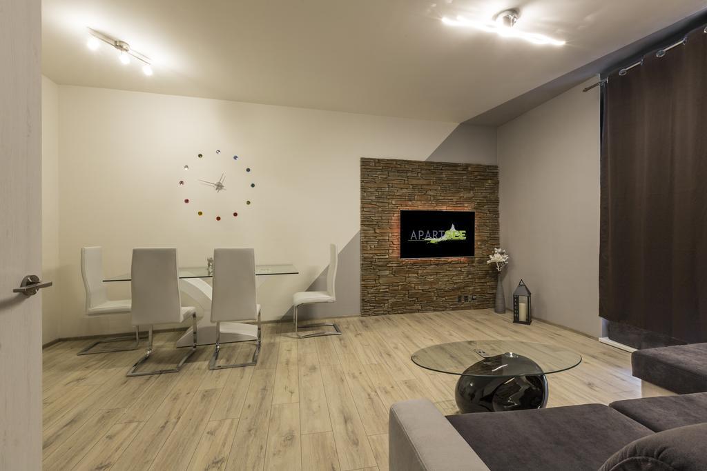 Apartsee Hálkova Plzeň Esterno foto